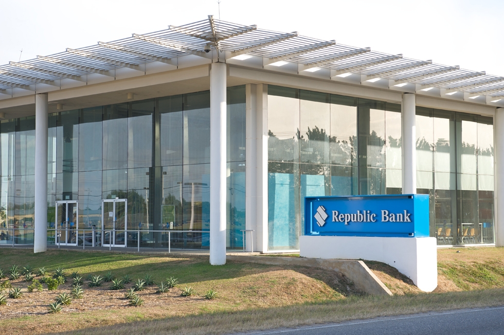 Ghana’s SEC, Republic Bank in talks for HFC Bank
