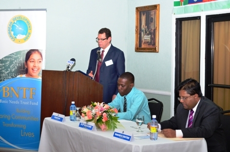 CDB funds projects to improve public services’ access