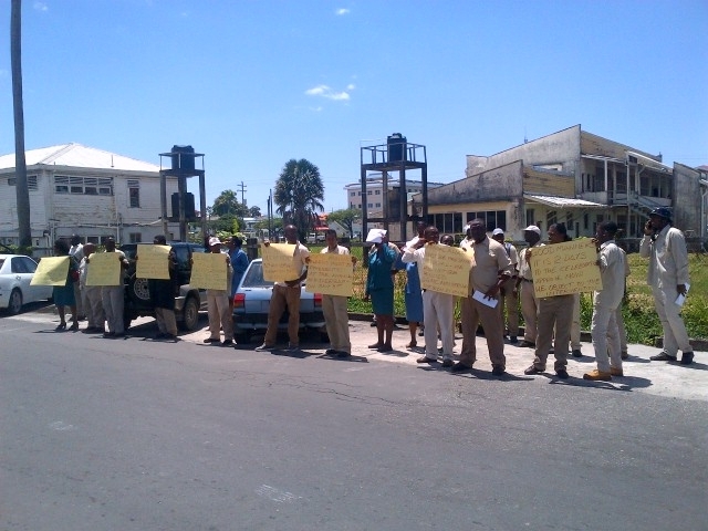 GGMC staff protest postponement of anniversary