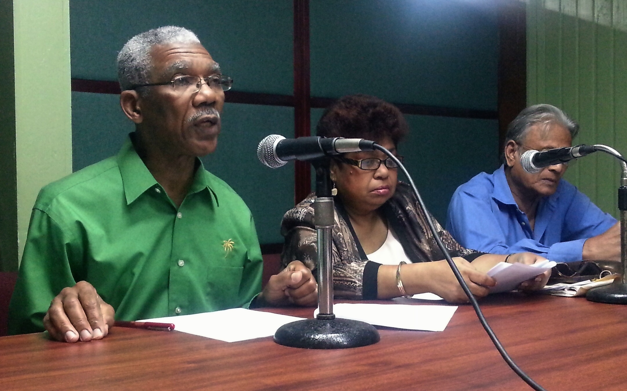 Education in “state of emergency,” set up inquiry – APNU
