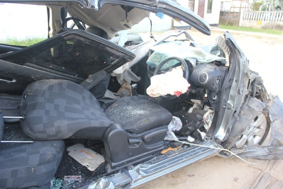 SURINAME: Five die in horrible four-vehicle accident