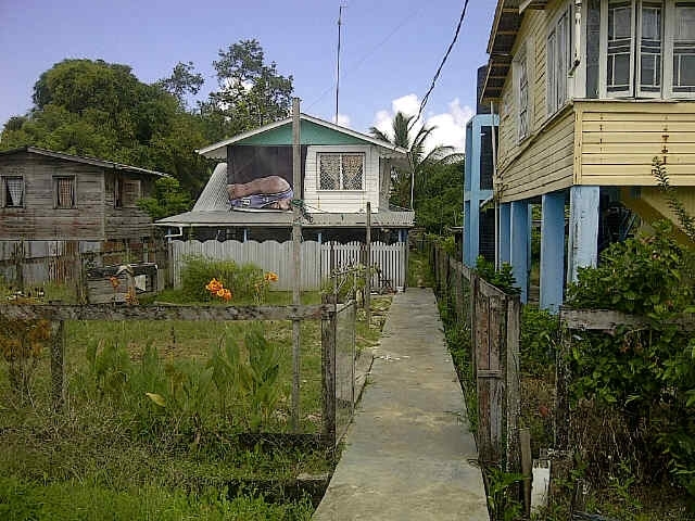 Crackdown on criminal network continues; several confess to Wakenaam, Meten-Meer-Zorg attacks