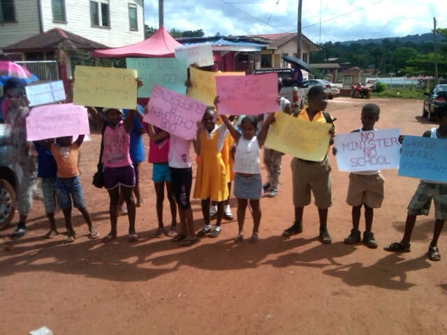 Mahdia Primary School: Parents, students demand reinstatement of head teacher
