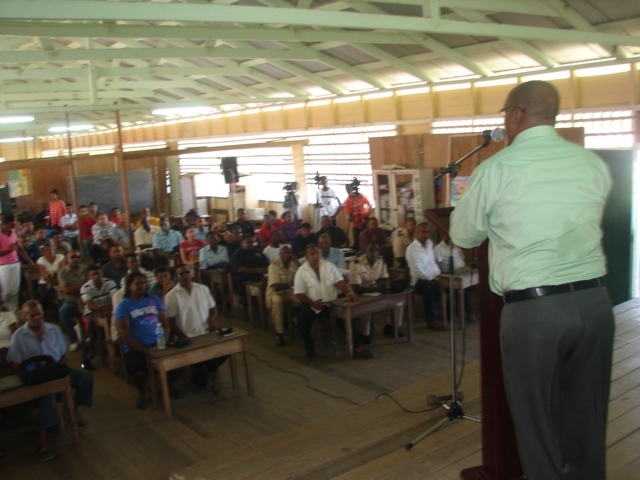 Meten-Meer-Zorg/Wakenaam: Time to give evidence in court- Top Cop