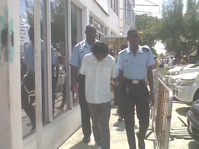 Alleged cop-killer charged