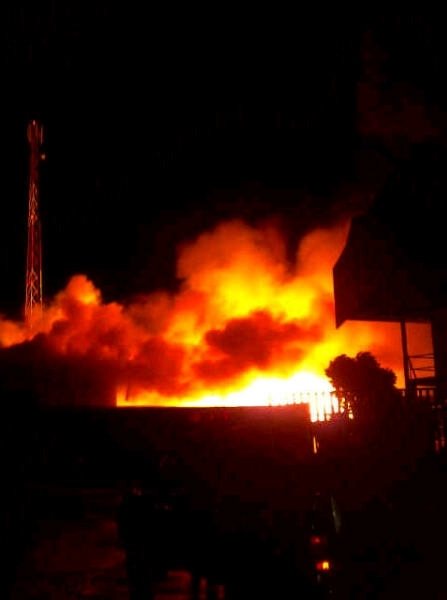 Updated: Fire destroys Payless bond at Eccles Industrial Estate