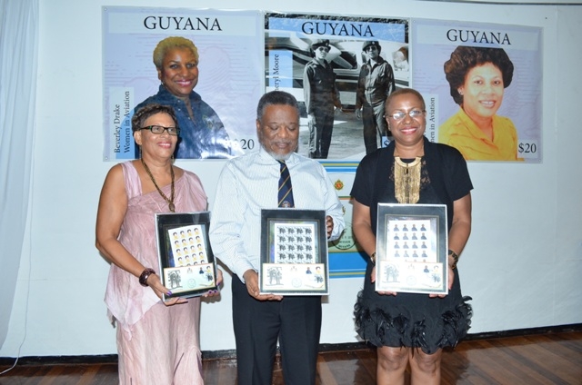 Female pioneer aviators honoured