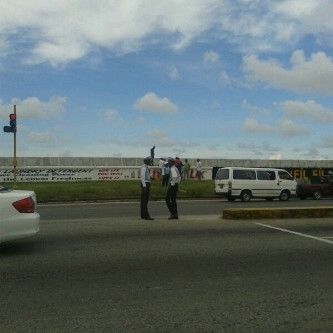 Updated: Man shoots self to death on seawall