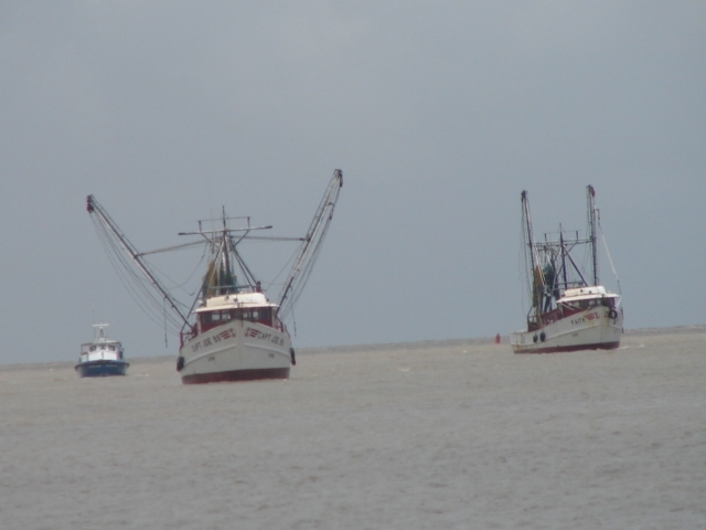 Fishing vessels must be fitted with monitoring devices in 2014