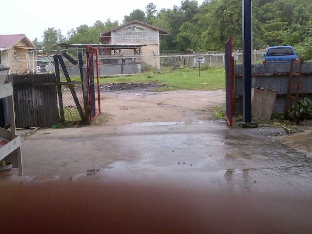 Bandits commit robbery at Western Union, Harbour Bridge Mall