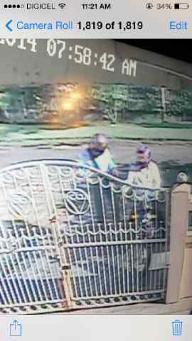 Watch out for full-face helmeted bandits