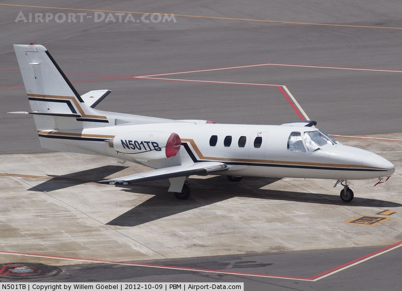 US-registered plane encounters engine problem before landing