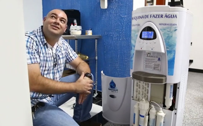 The answer to water scarcity may be in the air