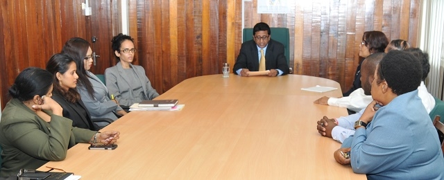 Apologetic Attorney General denies knowledge of planned attack on media