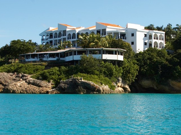 Luxury hotel in Anguilla re-opens to revitalize island’s tourism