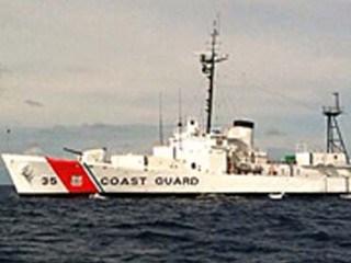 6 Rescued from grounded sailing vessel in Virgin Islands