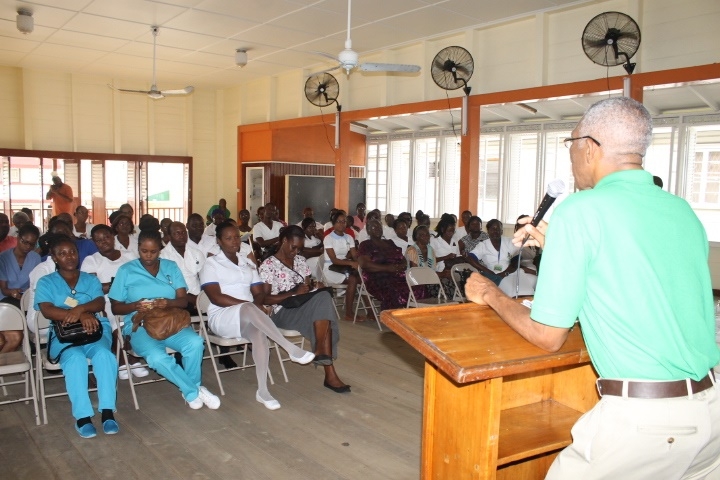 Nurses plead with Granger for better salaries, work conditions and training
