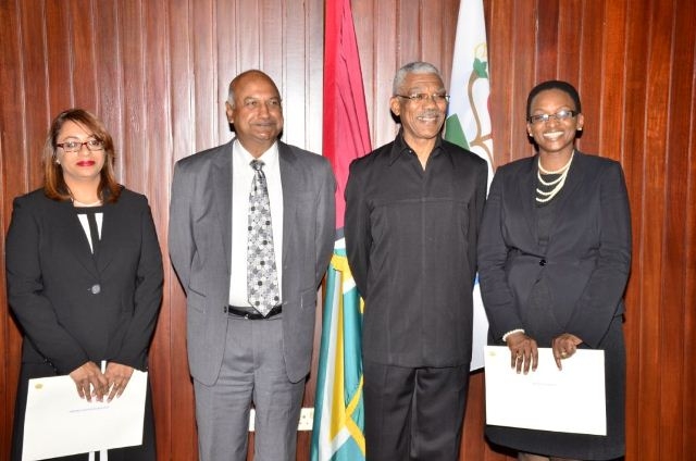 Two more puisne judges sworn in