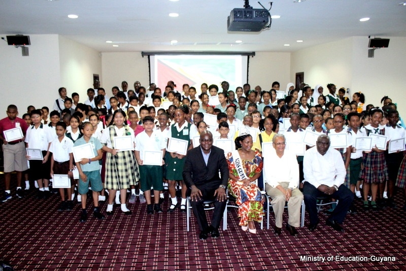 Education Ministry Awards Top NGSA Performers