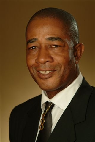 Realtor Tony Reid dies