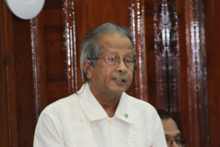 Opposition cries “discrimination” in union allocations, Minister says small unions need help too