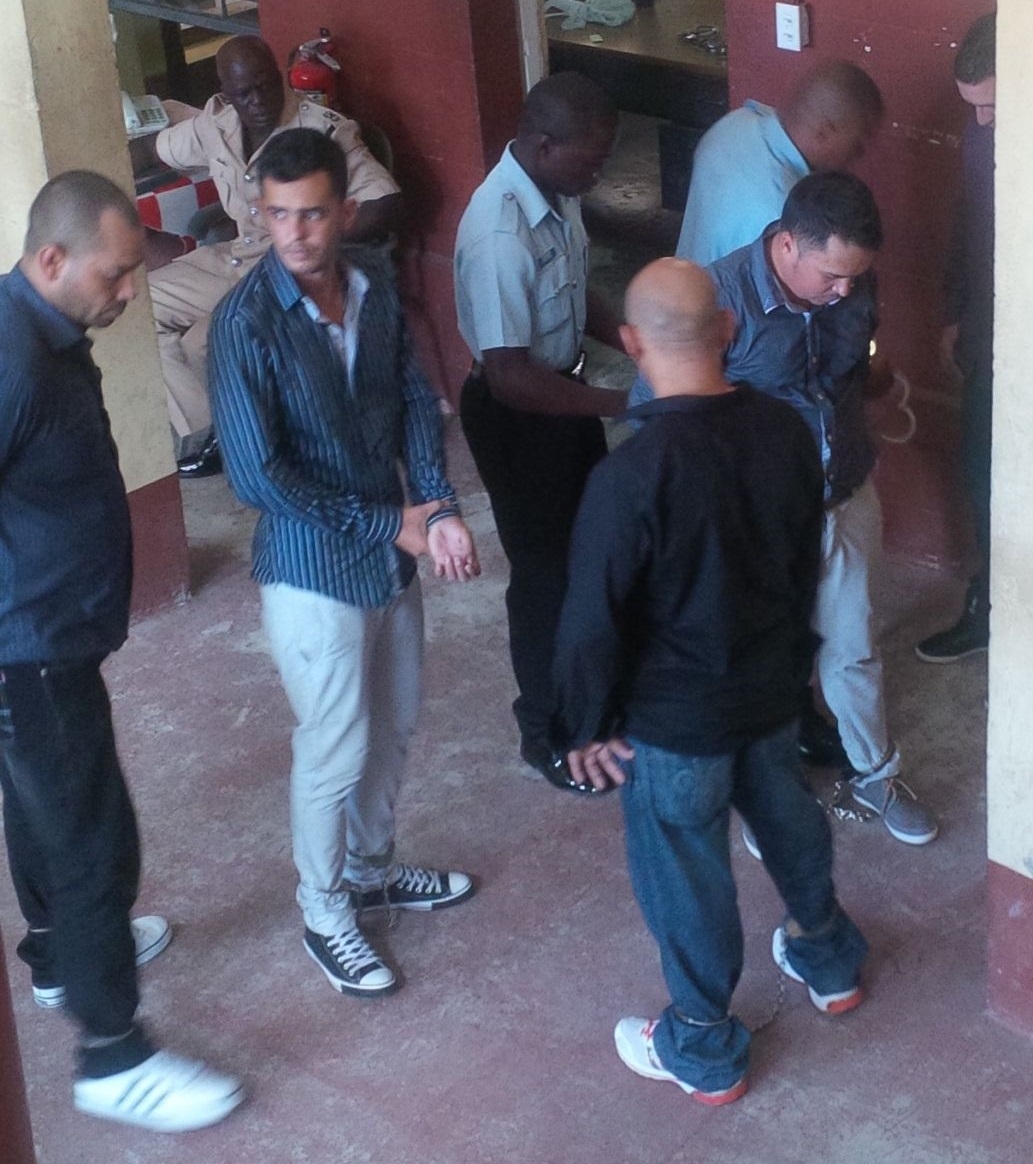 Cubans convicted for fake American passports