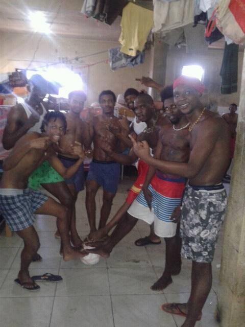 Prisoners take to Facebook to complain about meals, treatment