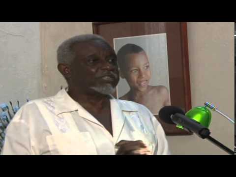 Former Deputy PM Haslyn Parris dies