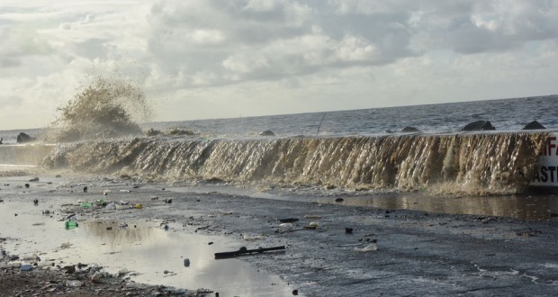 Coastal, riverain areas warned about extremely high tides