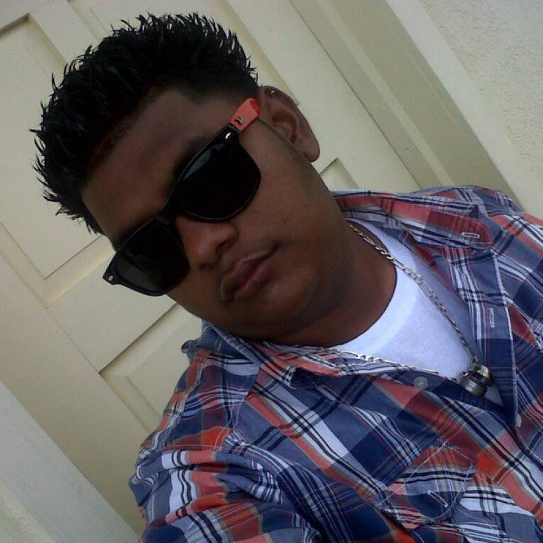 Wakenaam businessman gunned down in botched Bourda robbery