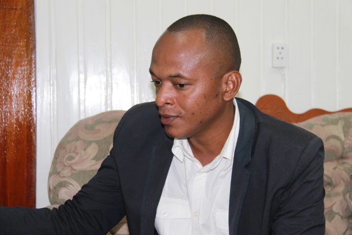 No Permission! – Businessman objects to vendors occupying land with stalls