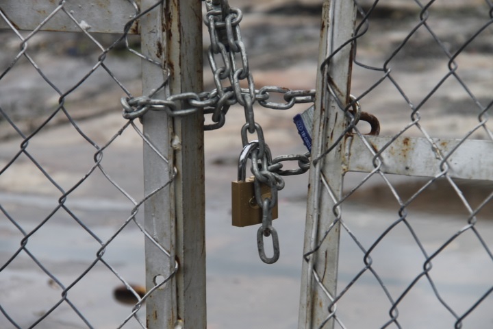No Permission! – Businessman objects to vendors occupying land with stalls
