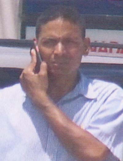 Alleged fraudster dies after drinking poison at court