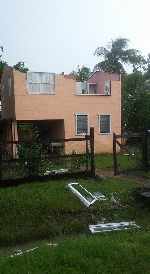 Violent storm damage several houses on Leguan