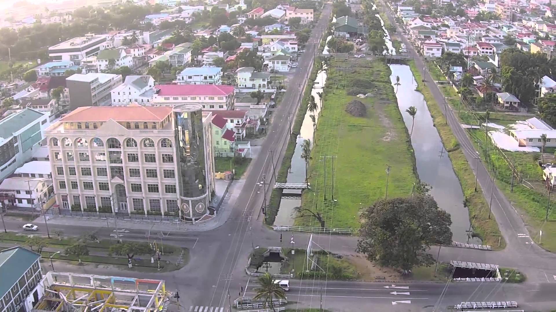 UG administration, lecturers differ over rental of off-campus building