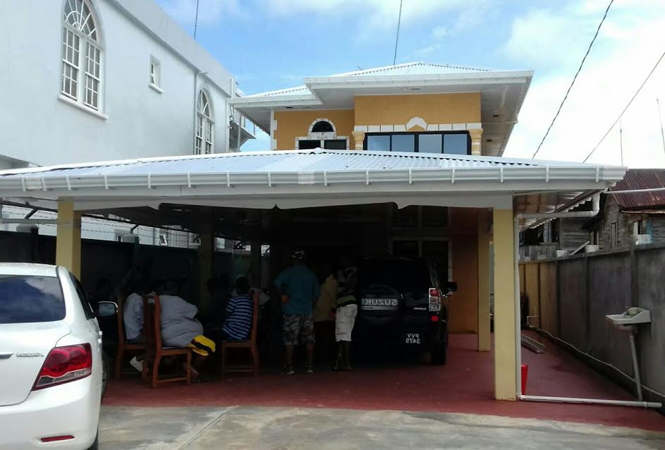 Heavily armed bandits rob Corentyne money changer of GYD$22 million in cash, jewellery