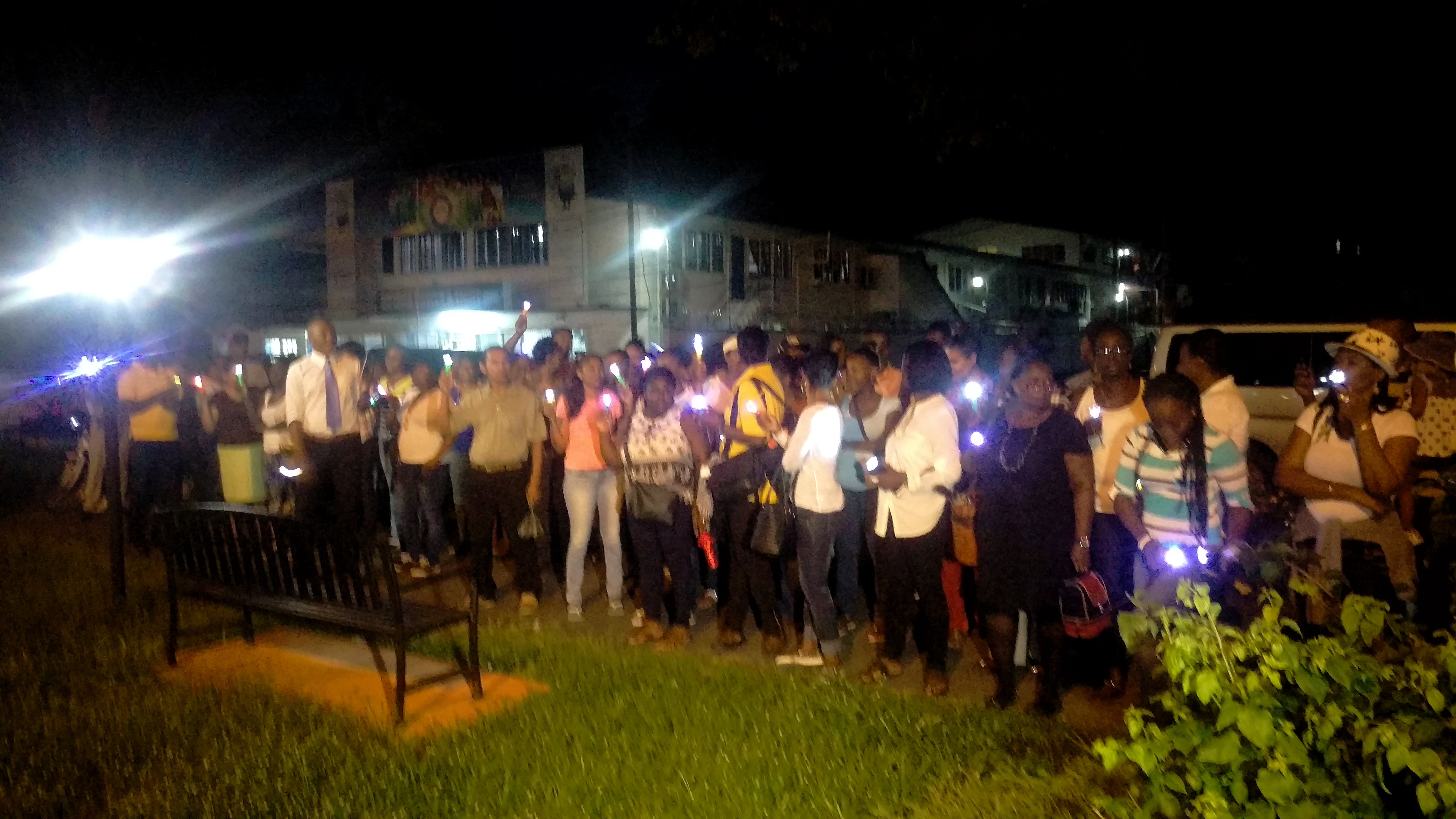 ‘Insulted’ teachers march on President, PM residences against parking meters, other woes