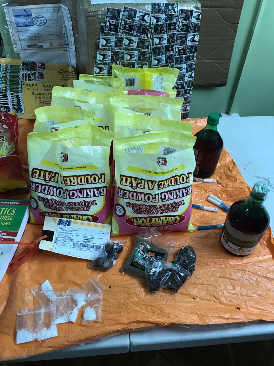 Convicted cocaine trafficker held again for attempting to smuggle drugs to Canada