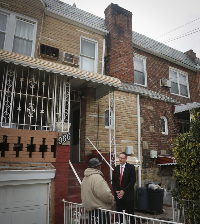 Foreclosure scam tricks New York-based Guyanese victim into homelessness
