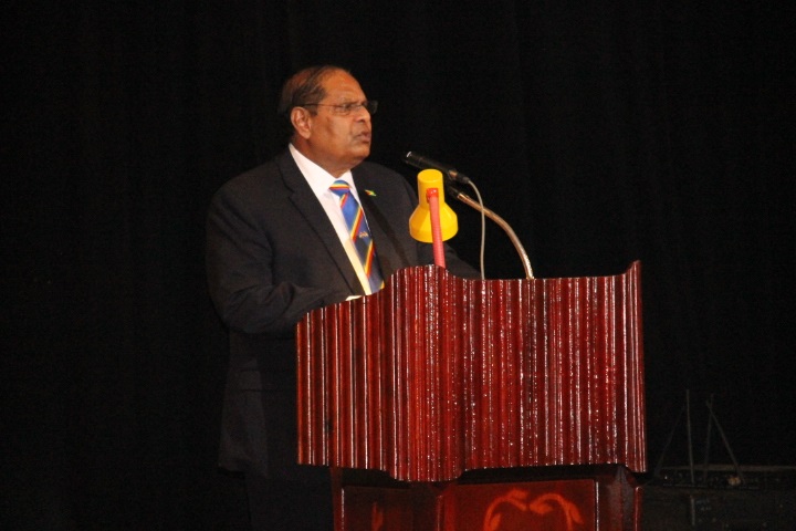 No hike in ministers’ salaries in 2018 but teachers must be patient- PM Nagamootoo