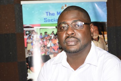 Old-age pension books to be phased out