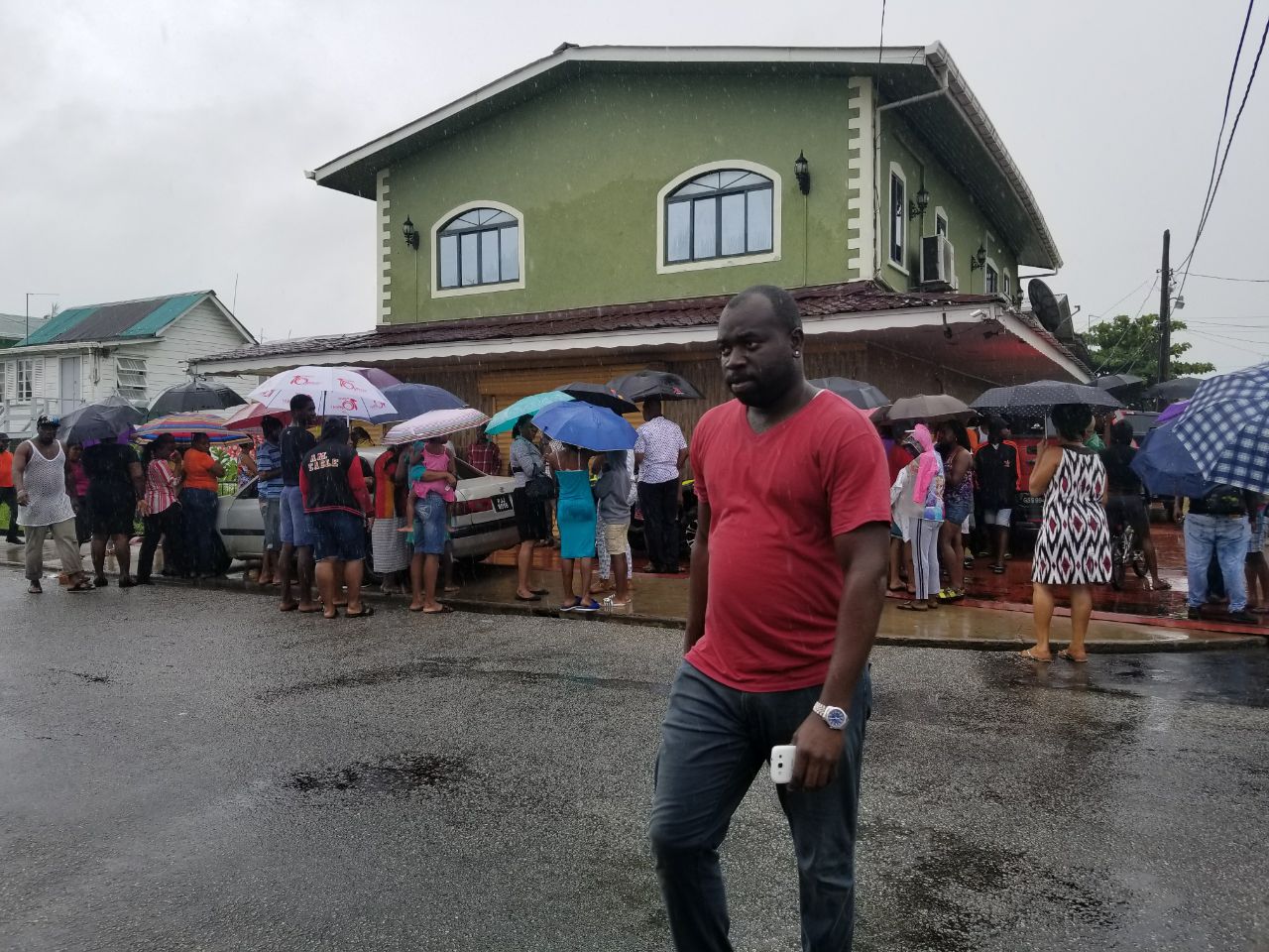 Updated: Gun found in possession of dead bandit was stolen from security guard