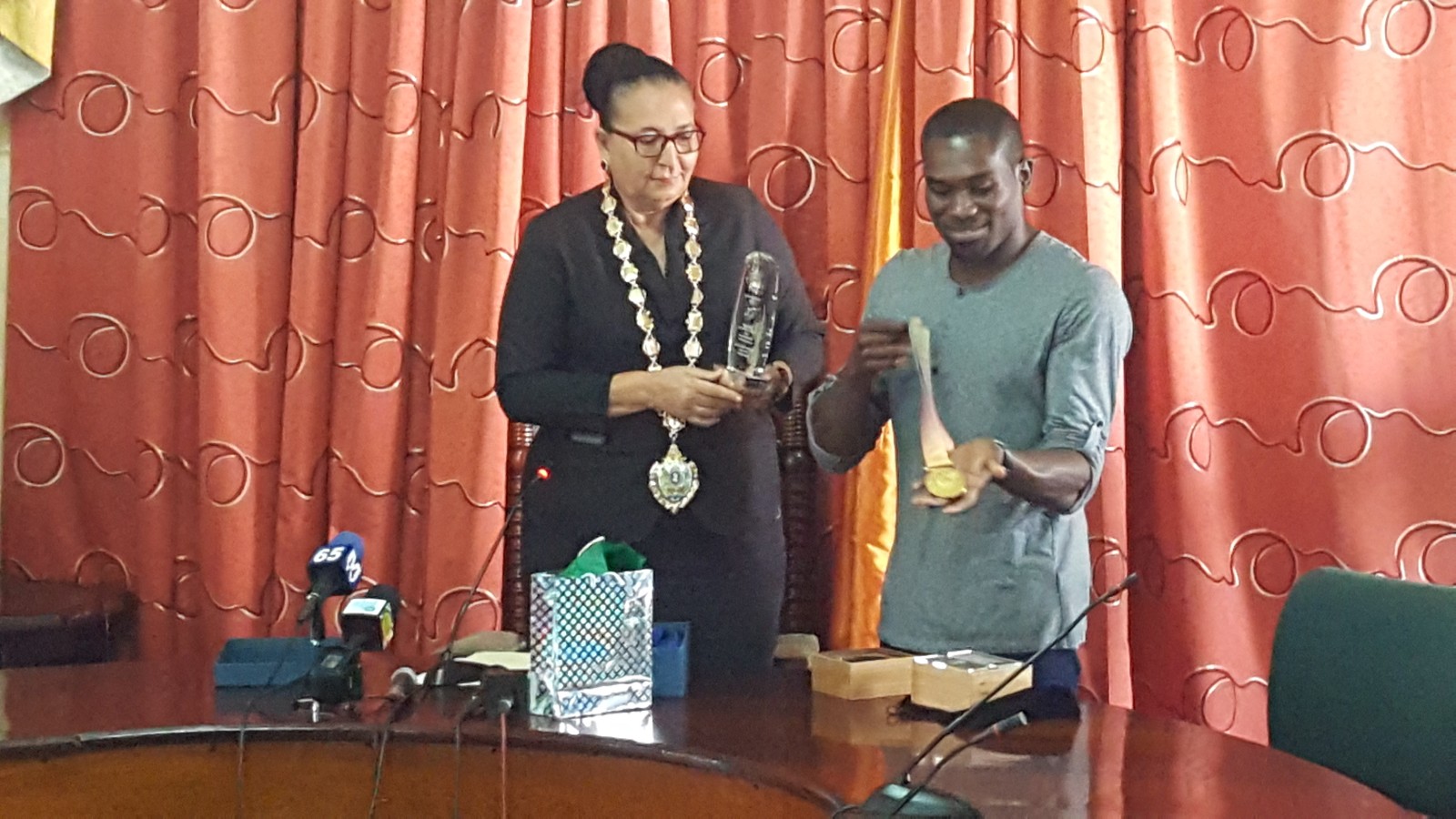 Troy Doris shows off Commonwealth Gold Medal in Guyana…”I don’t think this will be my last medal”