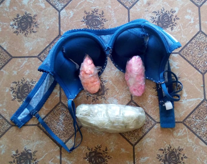 Surinamese woman nabbed at back-track with cocaine, ecstasy–police