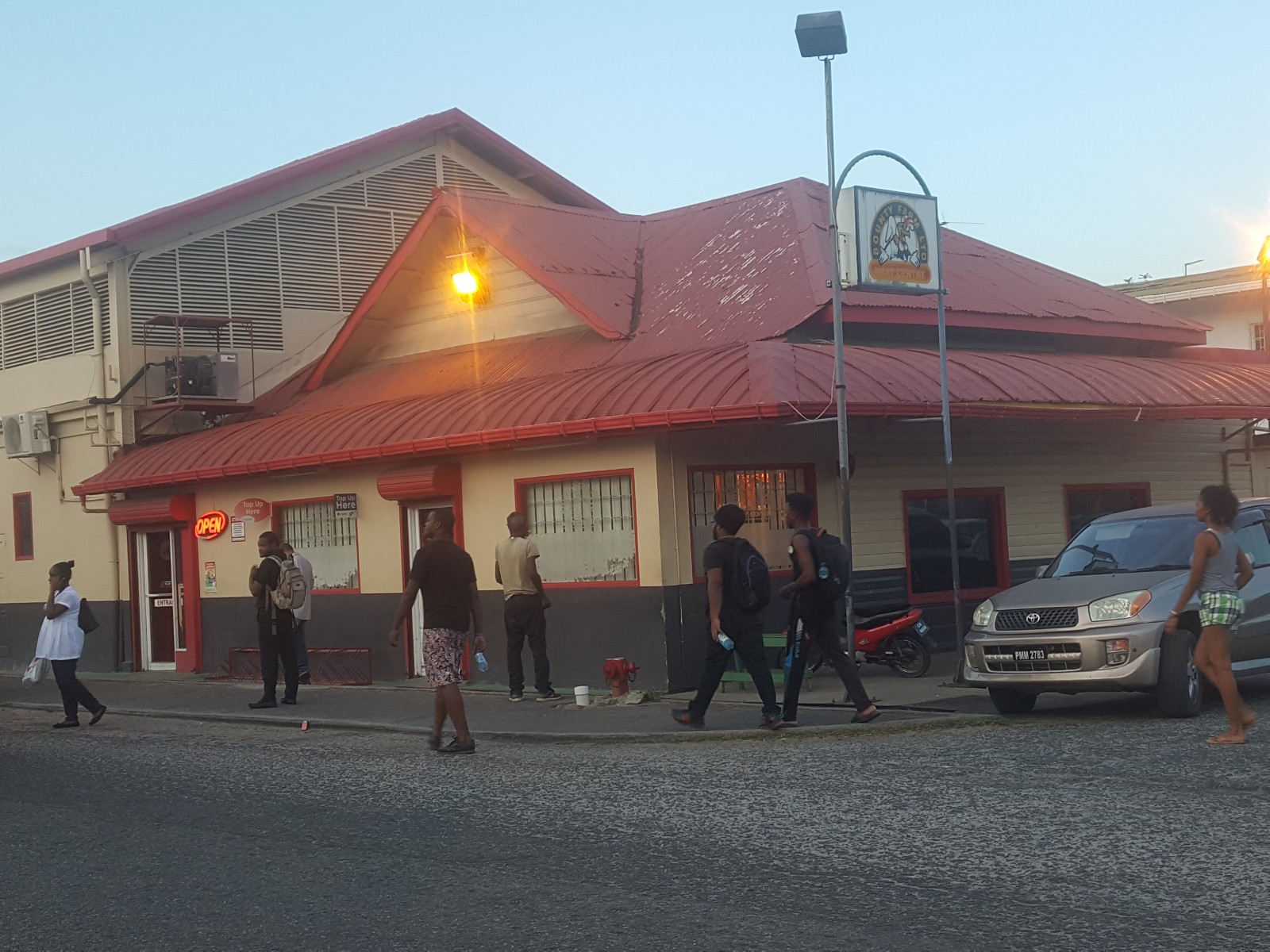 Bounty Supermarket in Kitty robbed