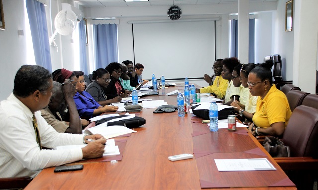 Ministry of Education preparing to activate emergency plan if teachers strike for increased salaries, allowances