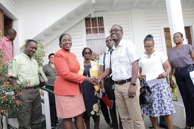 Govt, GTU agree to teachers’ salary increases for 2016, 2018 ; planned arbitration called off