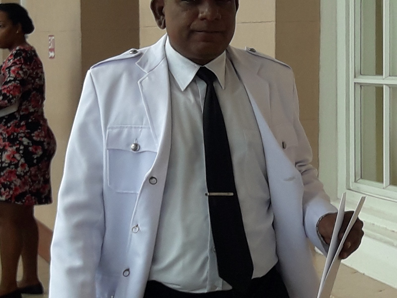 Parliamentary sitting delayed after PPP delivers letters on Nagamootoo in the House