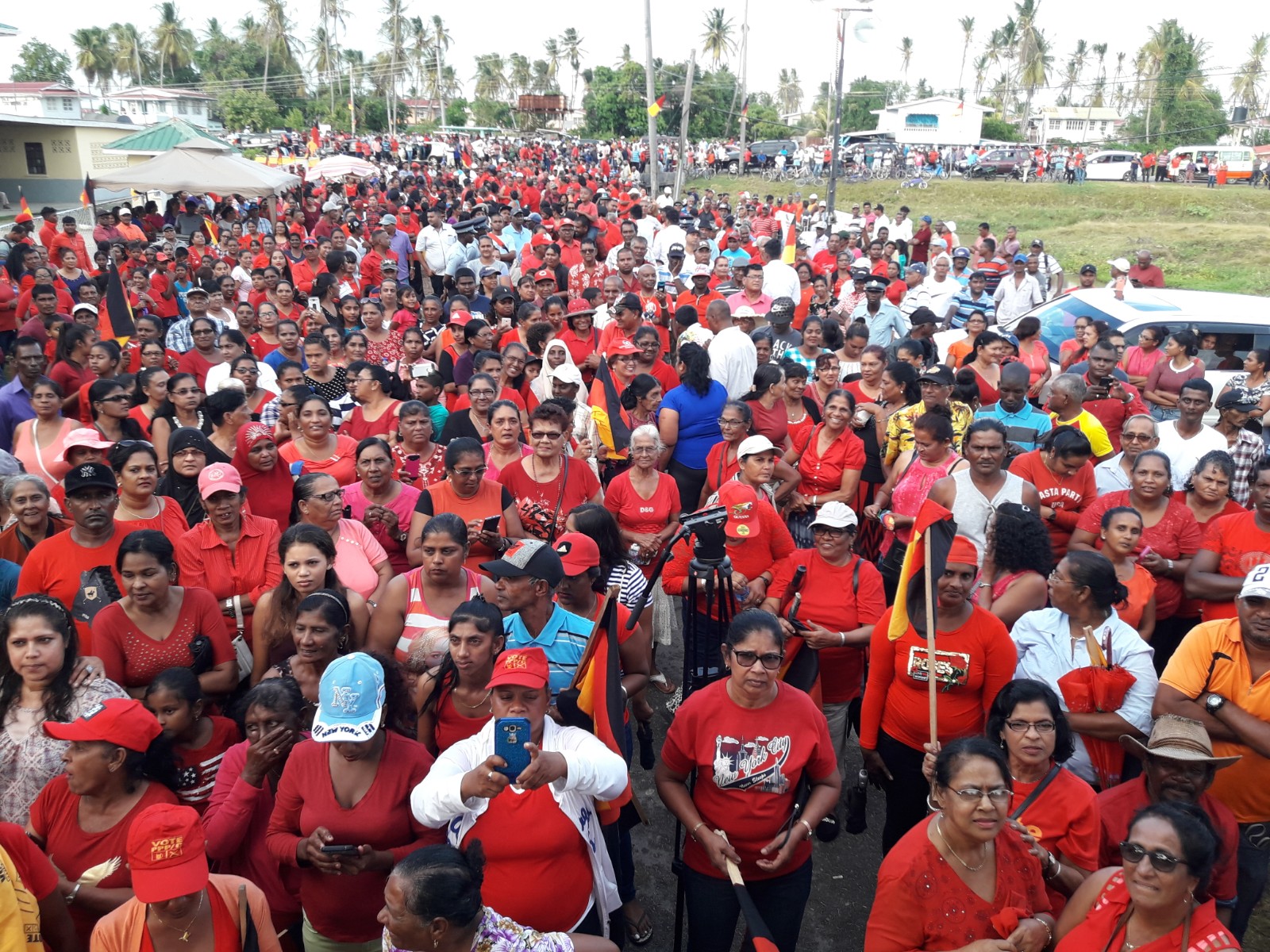 PPP Irfaan Ali churns out campaign promises to Berbicians