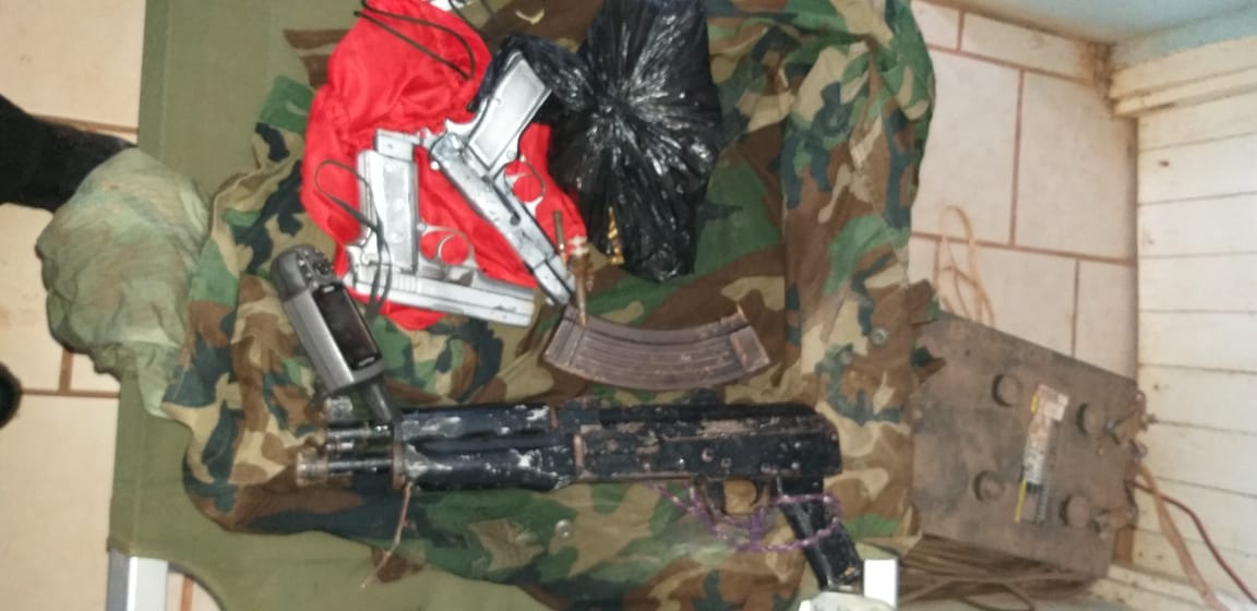 Policeman among three arrested for 2.7 kilo gold heist; guns, ammo seized